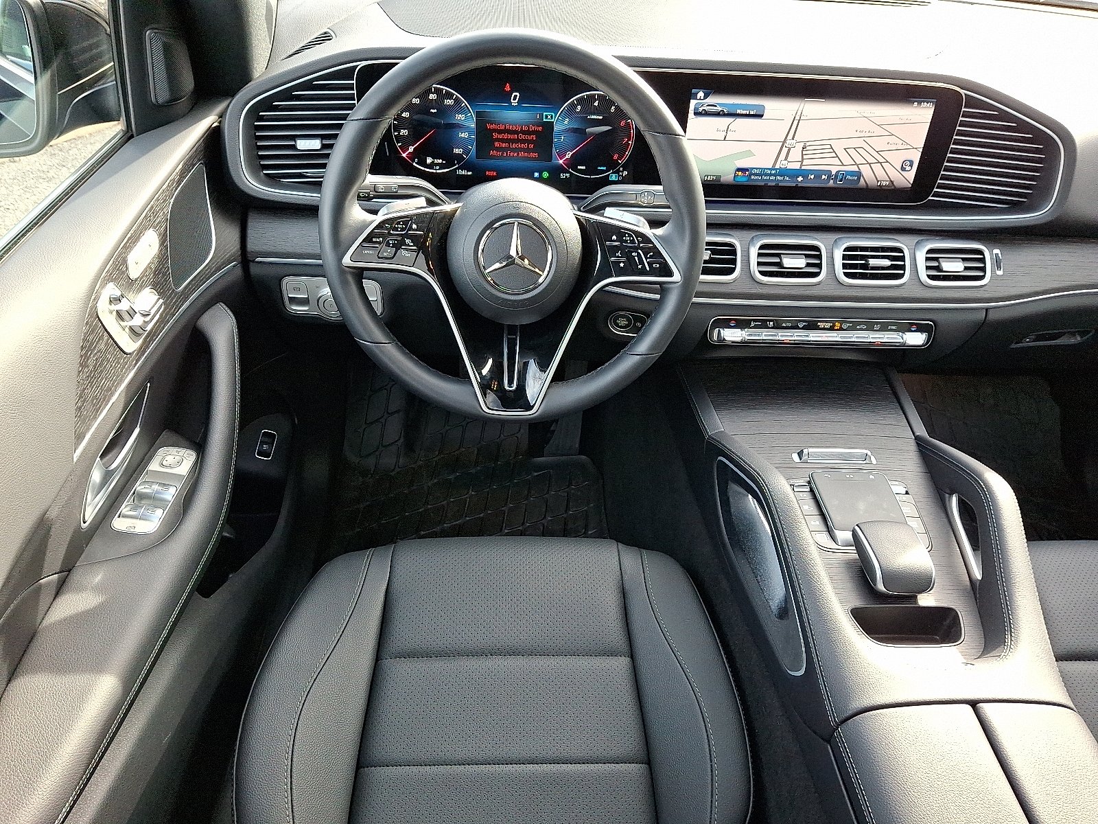 Certified Used 2026 Obsidian Black Metallic Mercedes-Benz  image 11