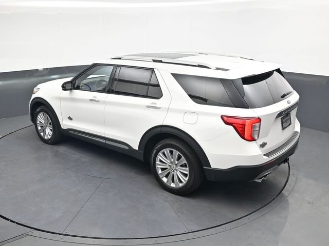 Used 2023 White Ford King Ranch image 26