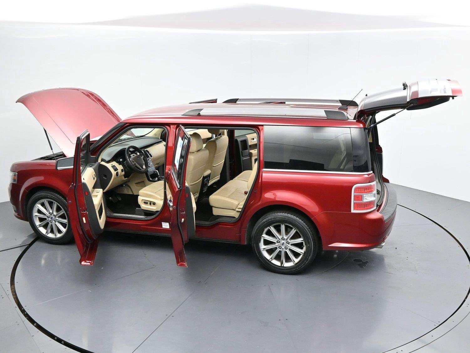 Used 2014 Ruby Red Metallic Tinted Clearcoat Ford Limited image 40