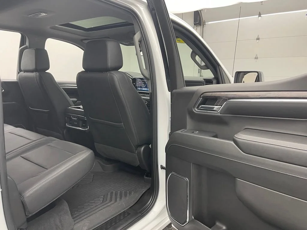 Used 2024 Summit White Chevrolet LTZ image 35