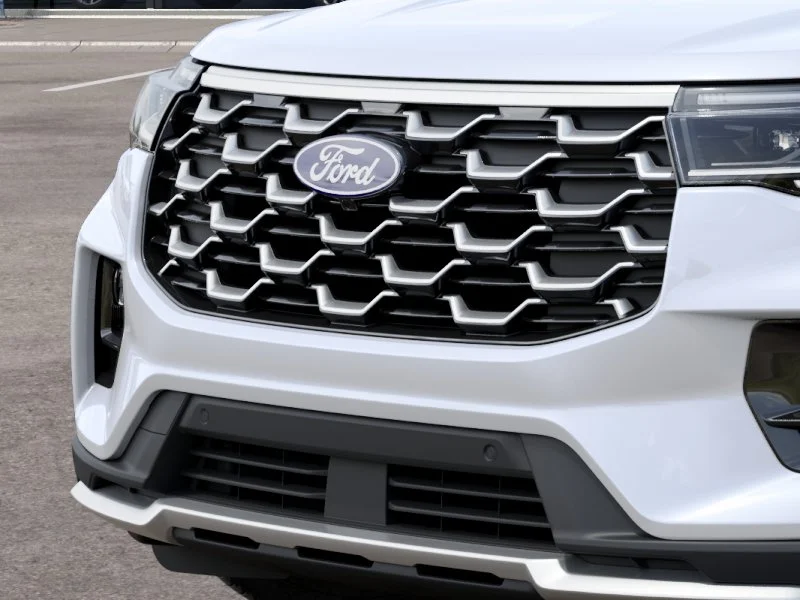 New 2027 Star White Metallic Tri-Coat Ford Platinum™ image 41