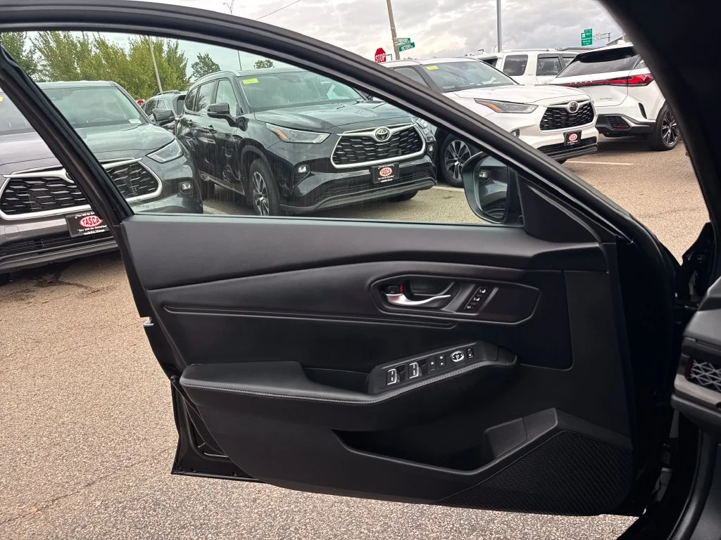 Used 2023 Black Honda Sport-L image 31