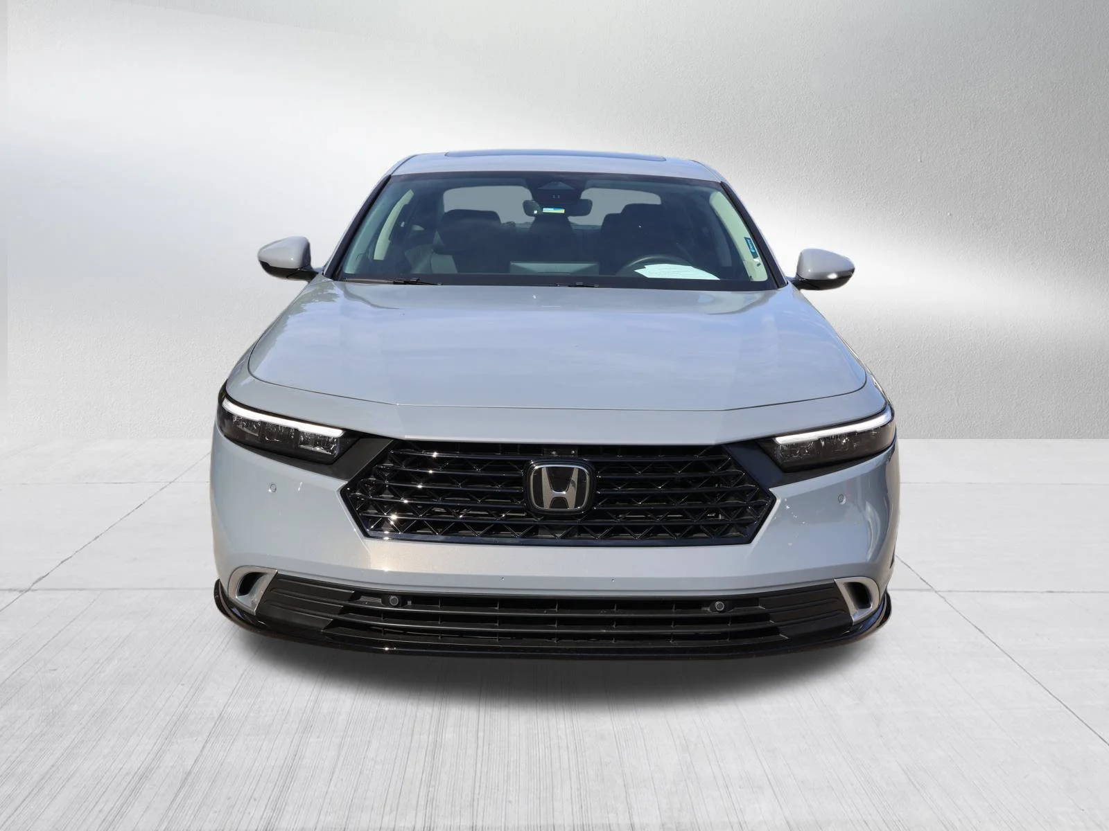 Used 2026 Urban Gray Pearl Honda Touring image 3