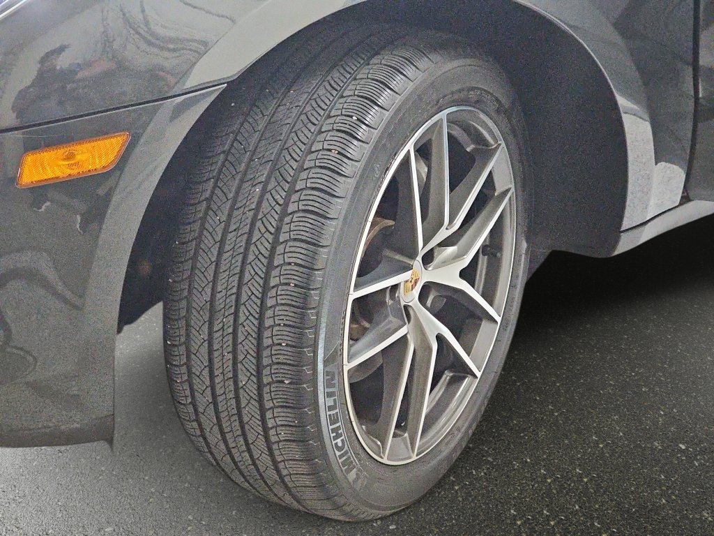 Used 2023 Gray Porsche Base image 35