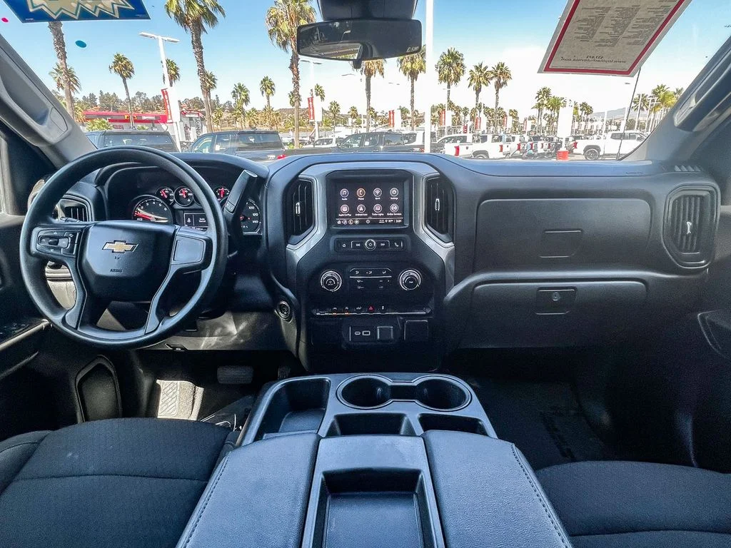 Used 2024 Black Chevrolet Custom image 12