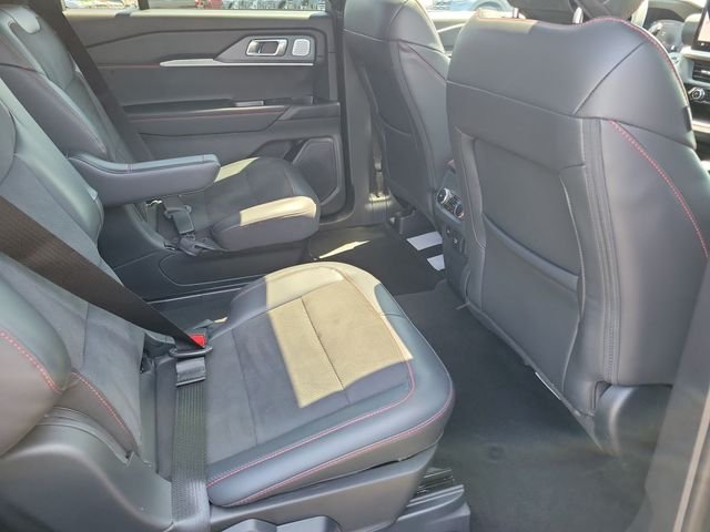 Used 2026 Vapor Blue Metallic Ford ST image 19