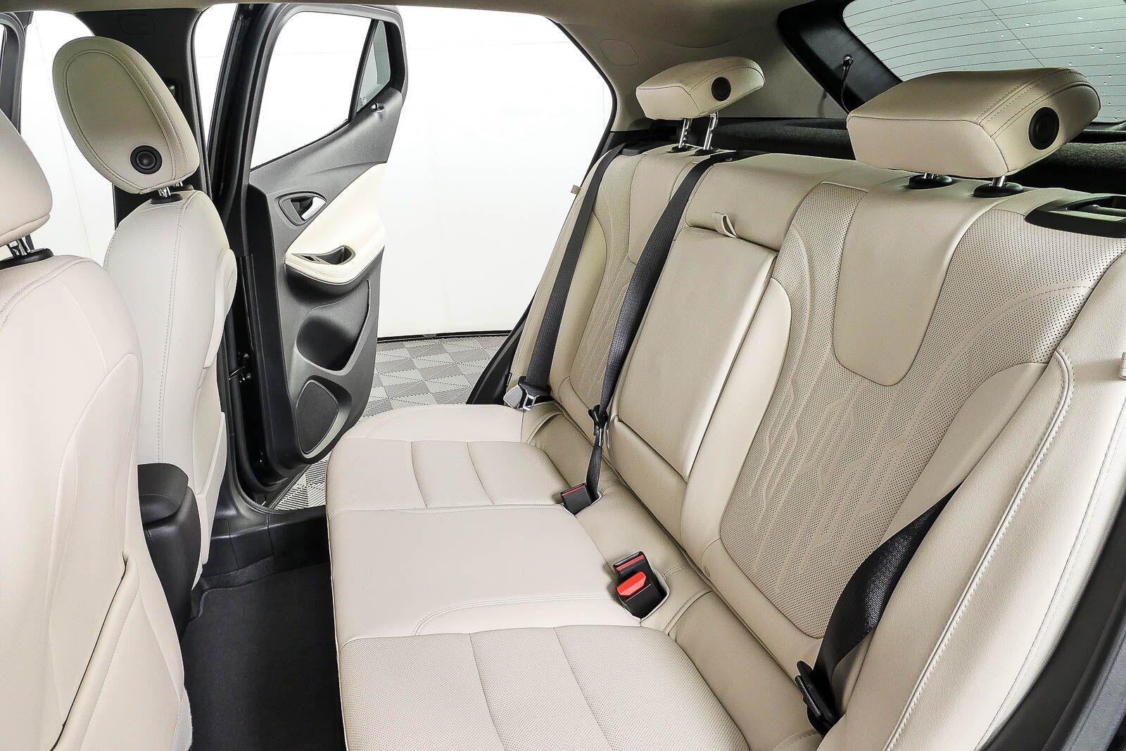 New 2026 Ebony Twilight Metallic Buick Avenir image 20
