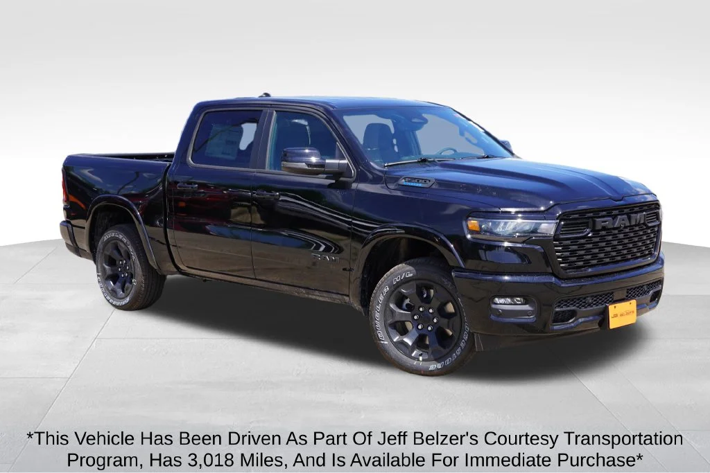 New 2026 Diamond Black Crystal Pearl-Coat Exterior Paint RAM Big Horn image 1