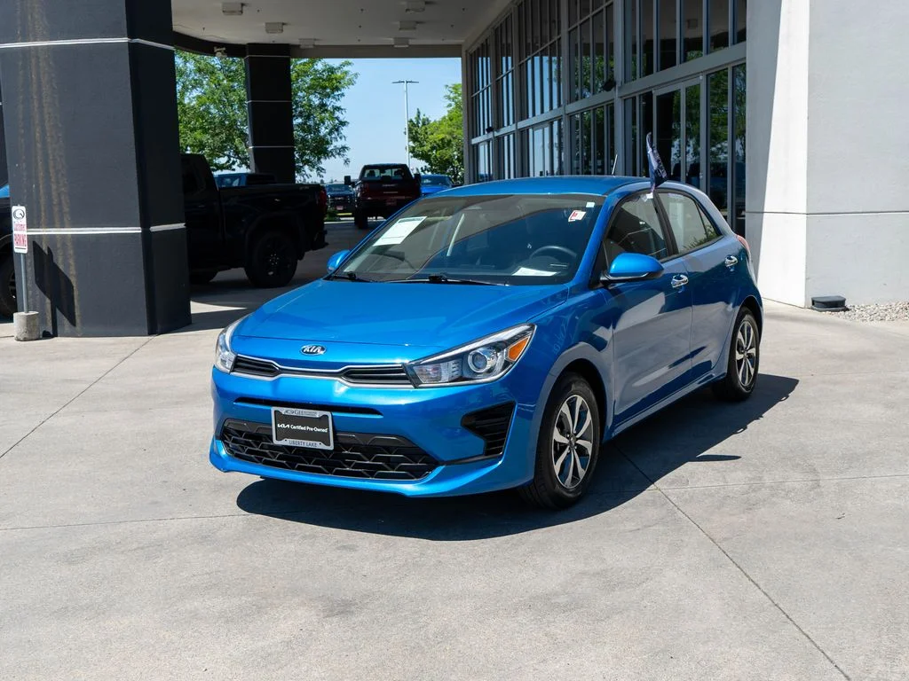 Used 2021 Blue Kia S image 3