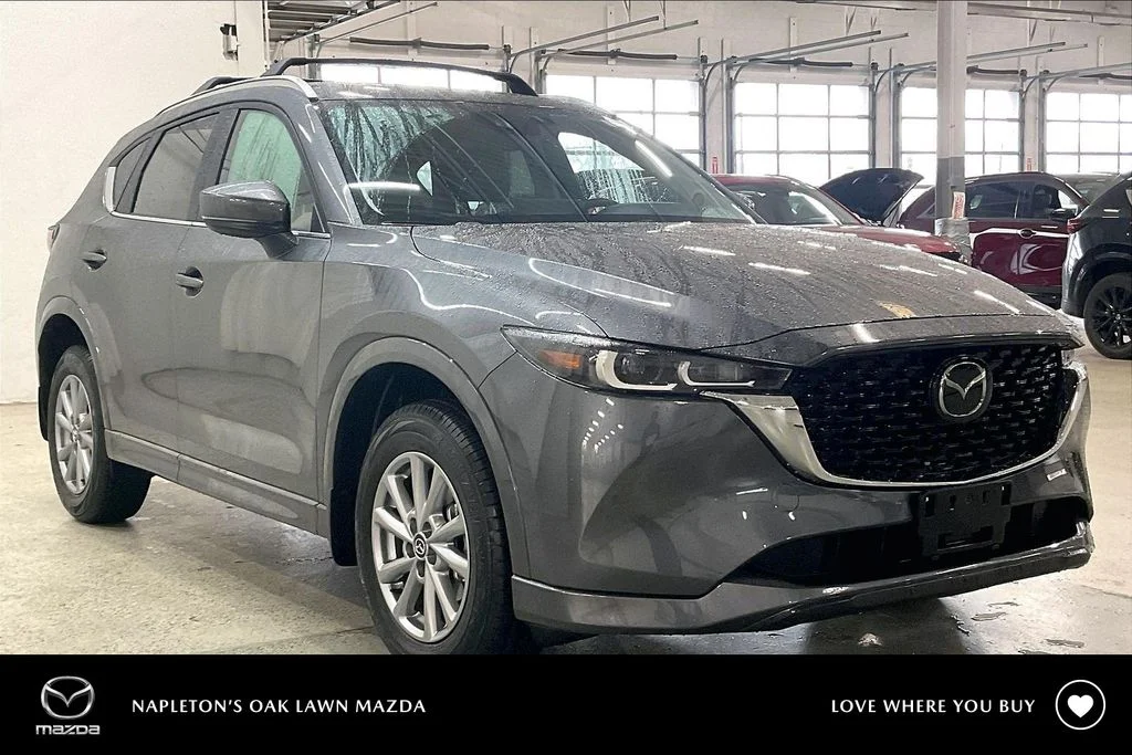 2025 Mazda CX-5 S Preferred package Auto AWD's photo