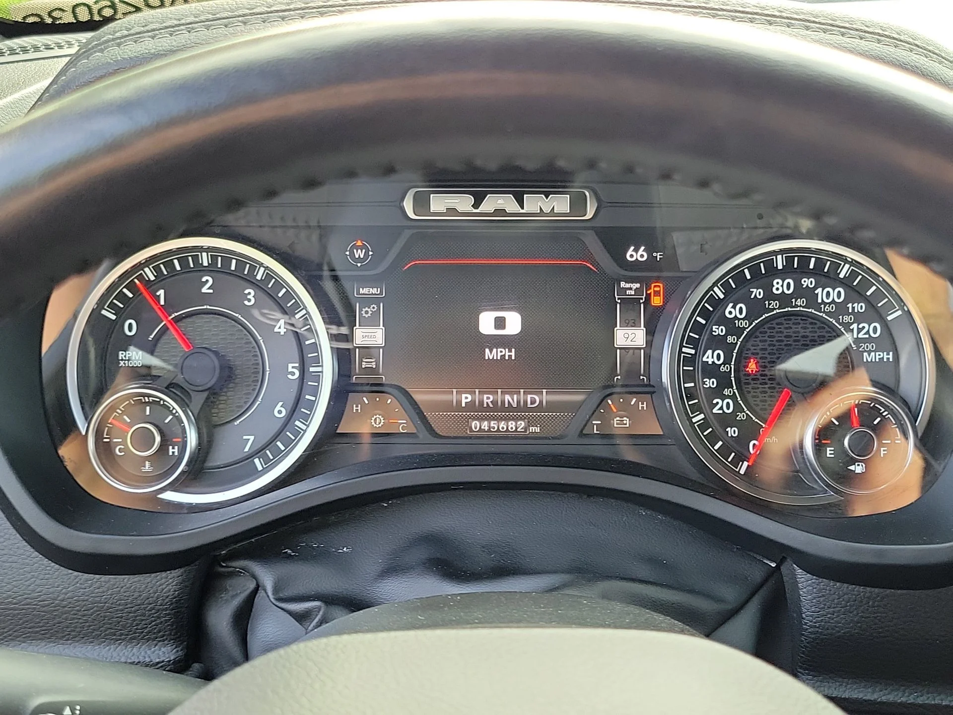 Used 2024 White Ram Laramie image 7
