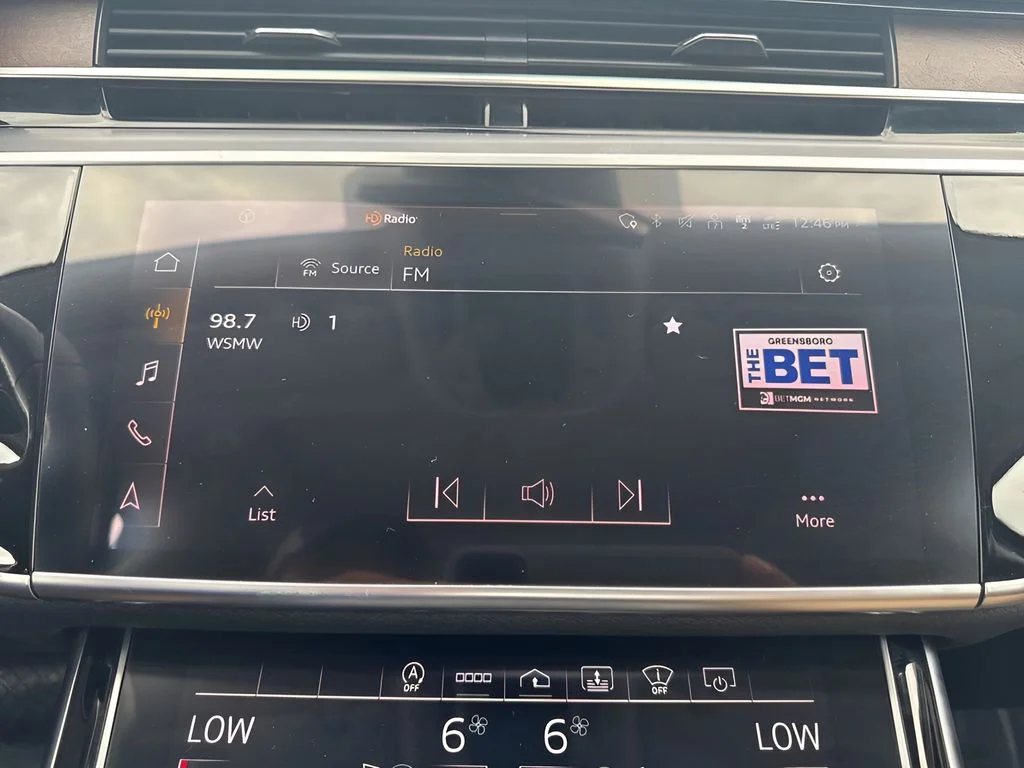 Used 2021 White Audi L 55 image 19