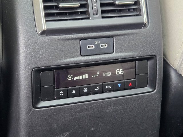 Used 2024 White Mazda Premium image 18
