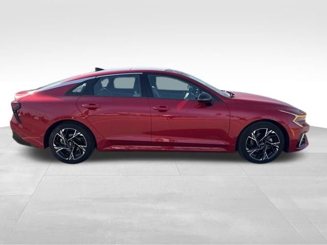 Certified Used 2025 Red Kia GT-Line image 13