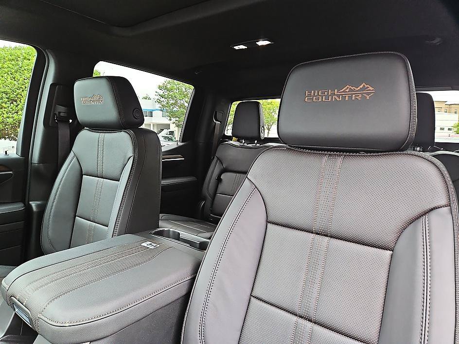 2026 Chevrolet Silverado 1500 High Country - Photo 15