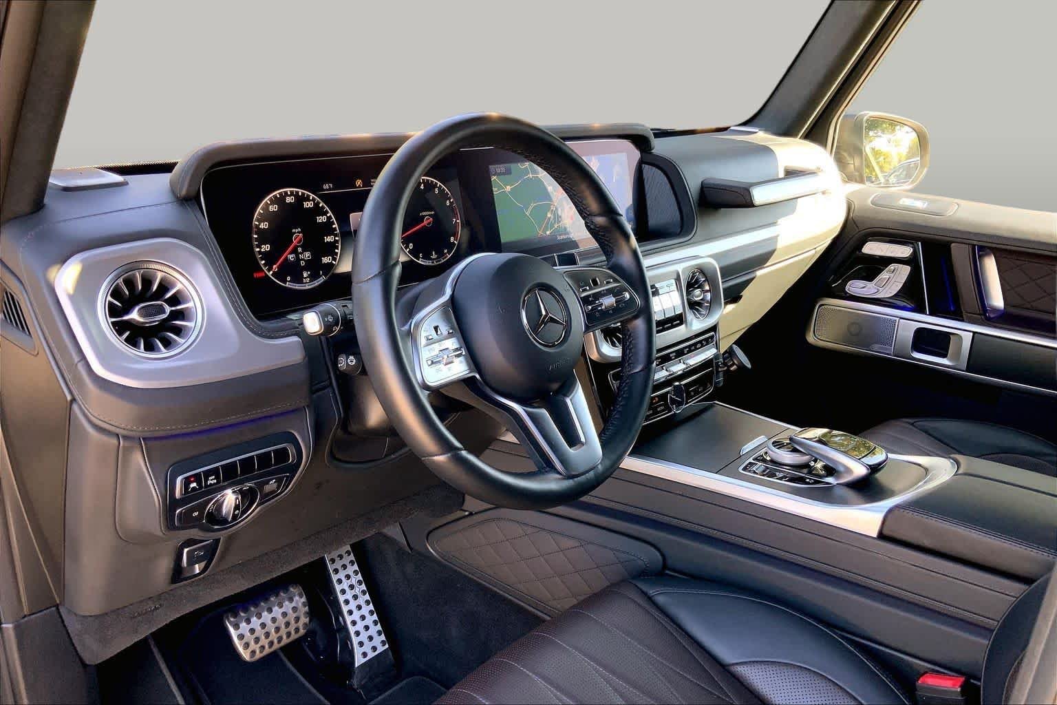 Used 2022 MANUFAKTUR Mystic Brown Metallic Mercedes-Benz G 550 image 18