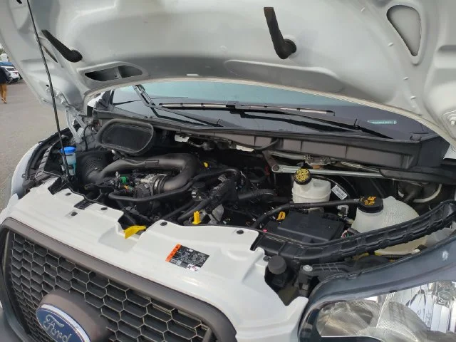 Used 2021 White Ford XL image 33