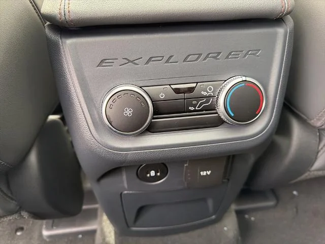 New 2026 Carbonized Gray Metallic Ford Active image 46