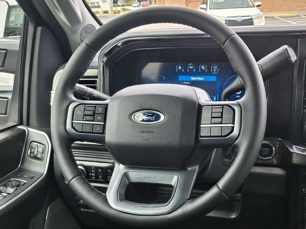 New 2026 Agate Black Metallic Ford F-250® Lariat® image 8