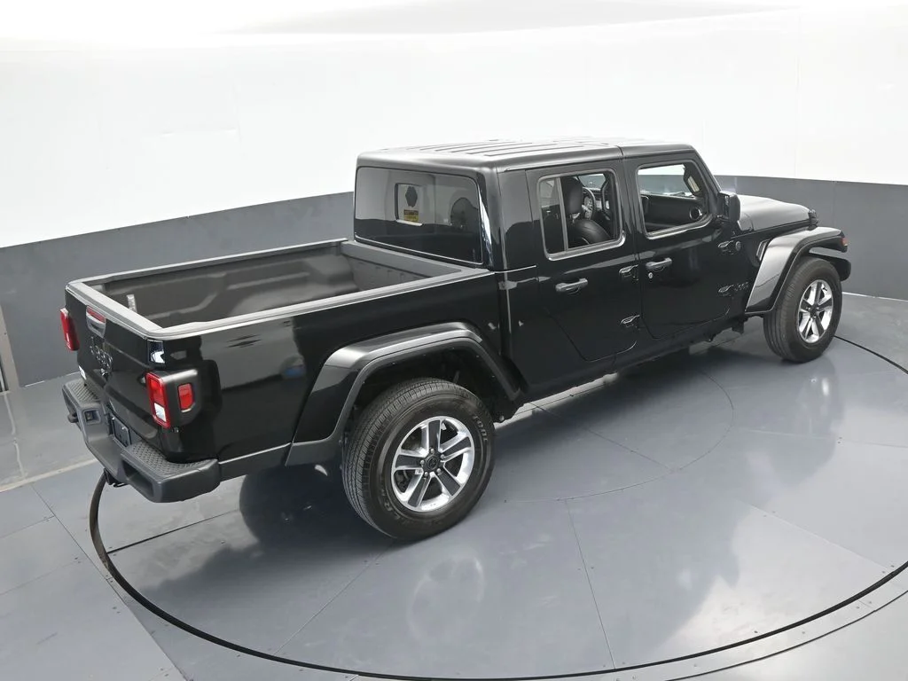 Used 2024 Black Clearcoat Jeep Sport S image 48
