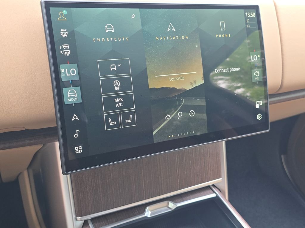 New 2026 Fuji White Land Rover SE image 34