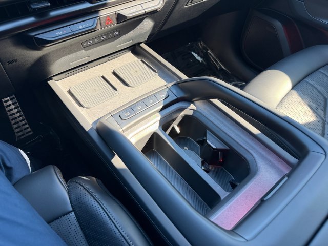Used 2027 Gray Kia X-Line SX image 25