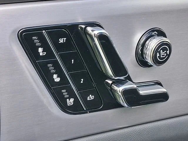 2026 Cadillac VISTIQ Sport - Photo 19