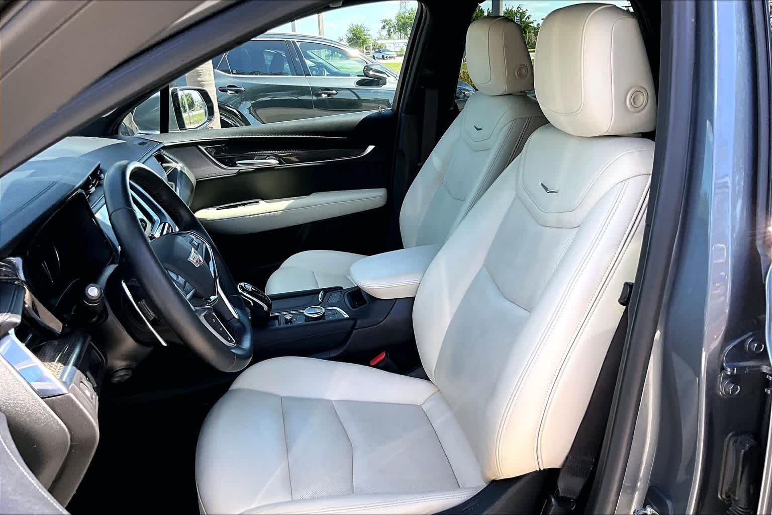Used 2021 Satin Steel Metallic Cadillac AWD Sport image 8