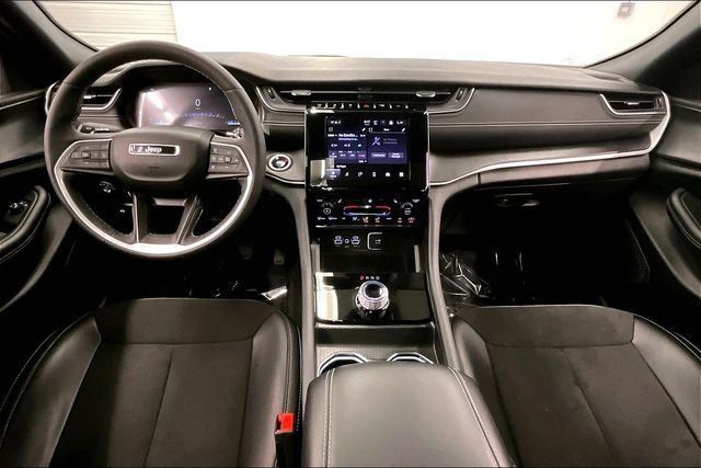 2024 Jeep Grand Cherokee Altitude - Photo 18
