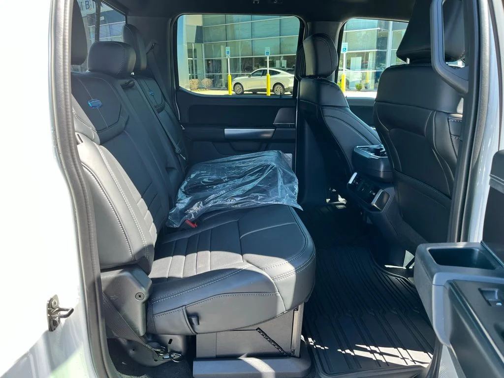 New 2026 White Ford Platinum image 10