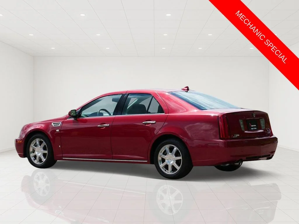 Used 2009 Red Cadillac V8 image 4