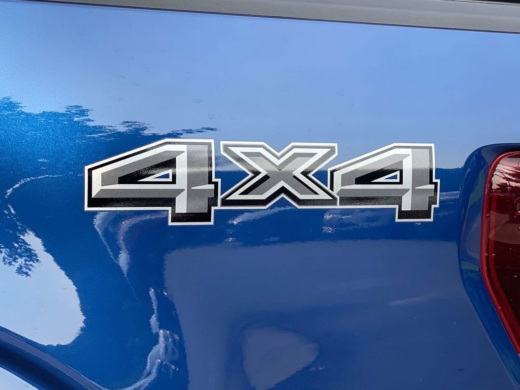 Used 2025 Atlas Blue Metallic Ford STX image 12