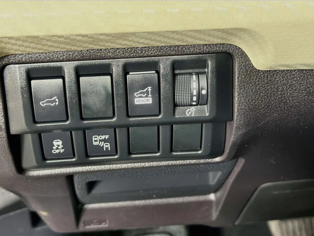 Used 2019 Black Subaru Premium image 11