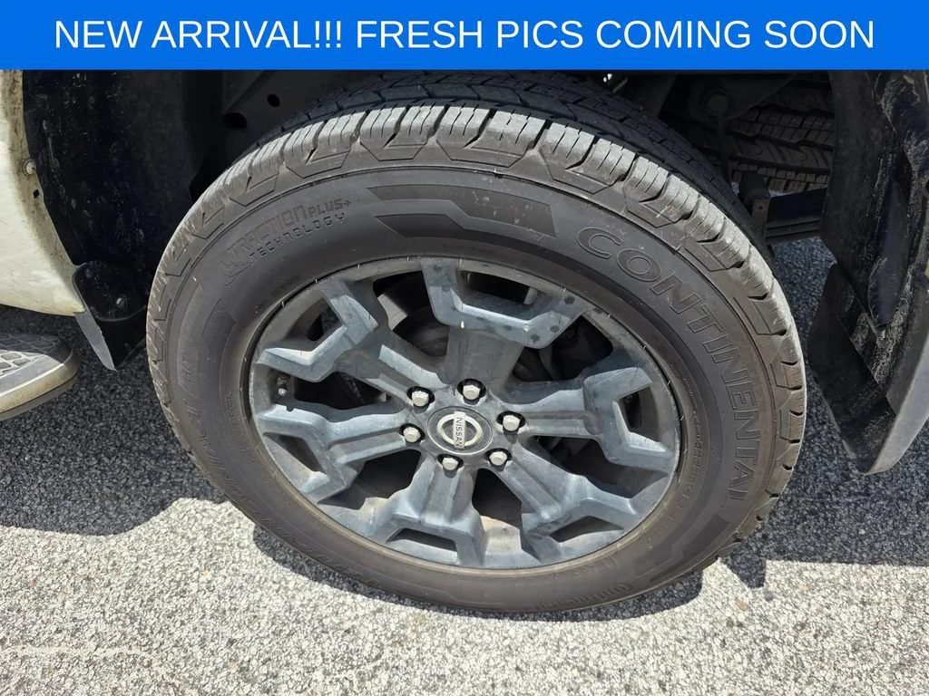 Used 2018 White Nissan SV Gas image 6