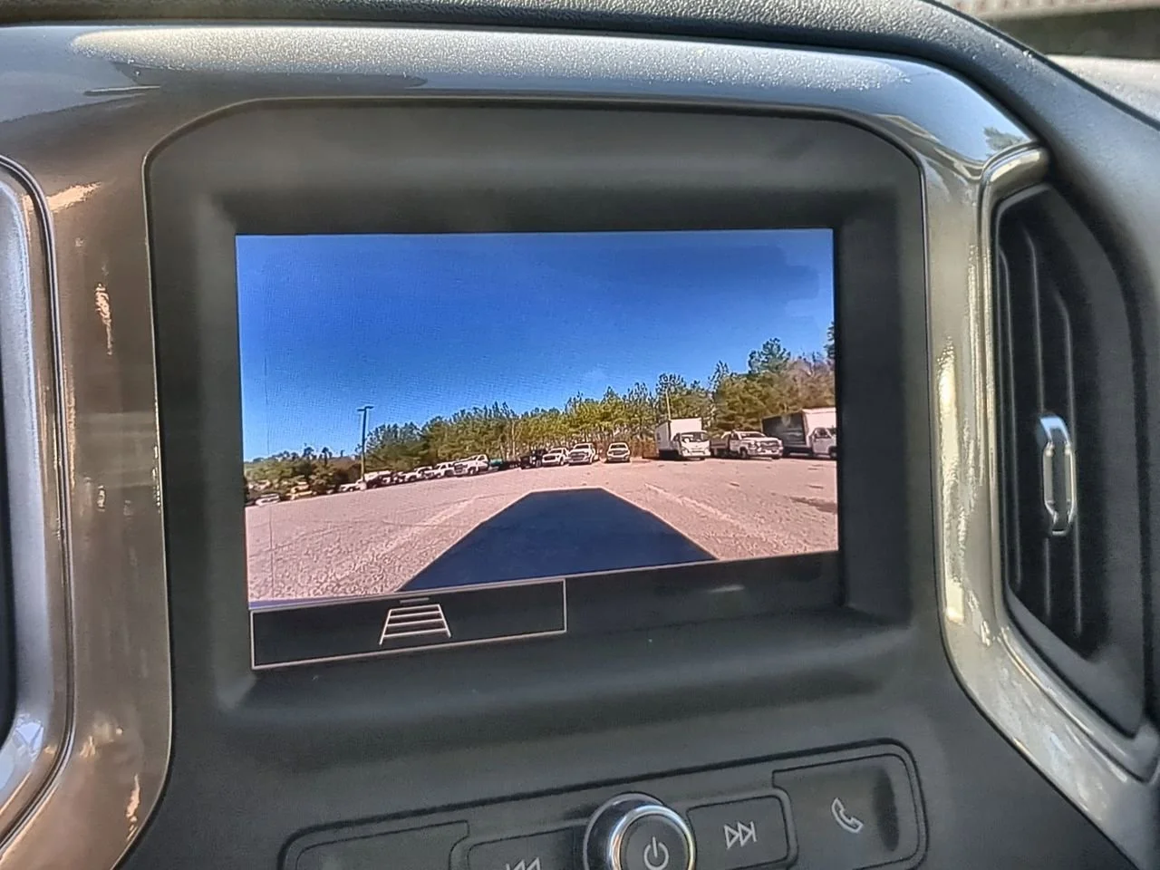 New 2026 Summit White GMC Pro image 14