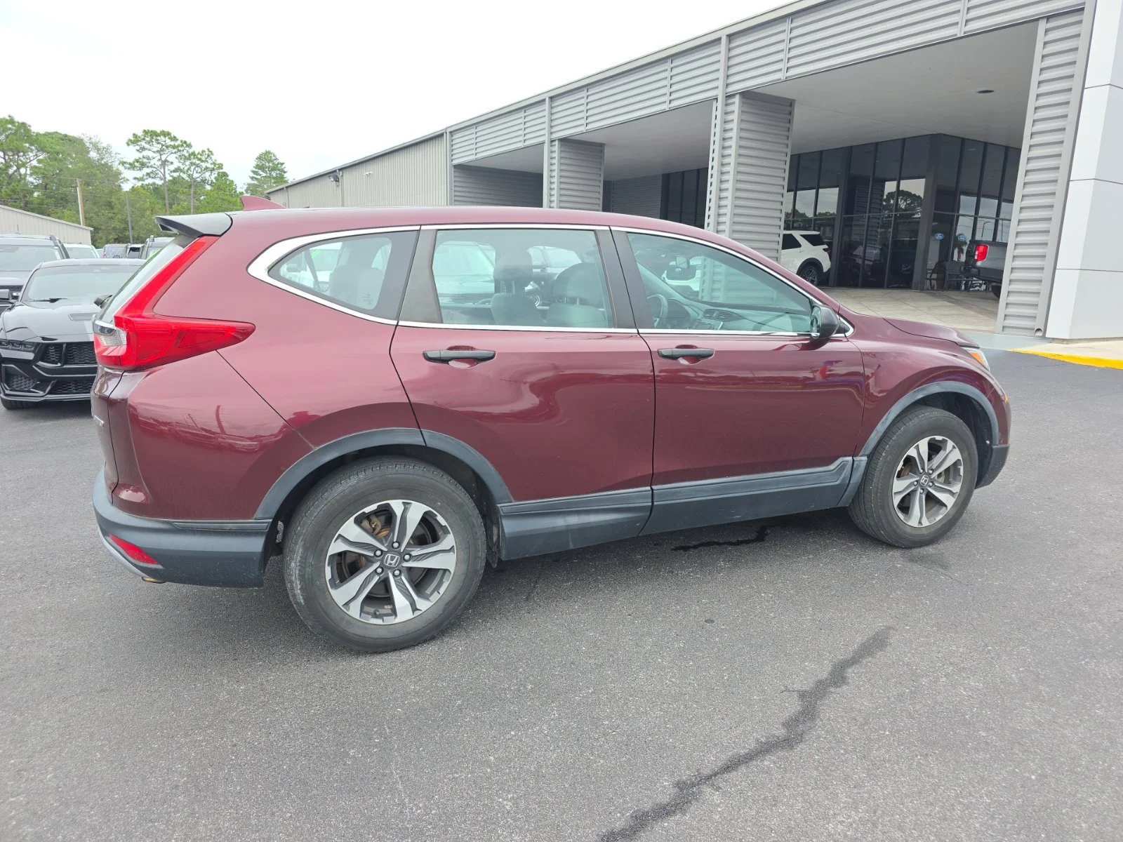 Used 2019 Red Honda LX image 5