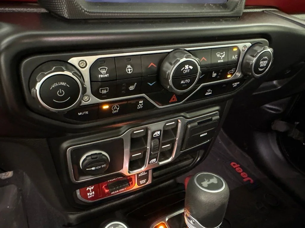 Used 2021 Black Jeep Unlimited Rubicon image 42