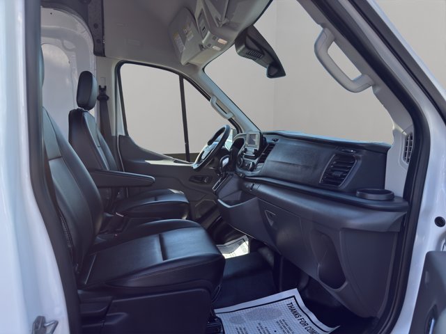 Used 2025 White Ford  image 20