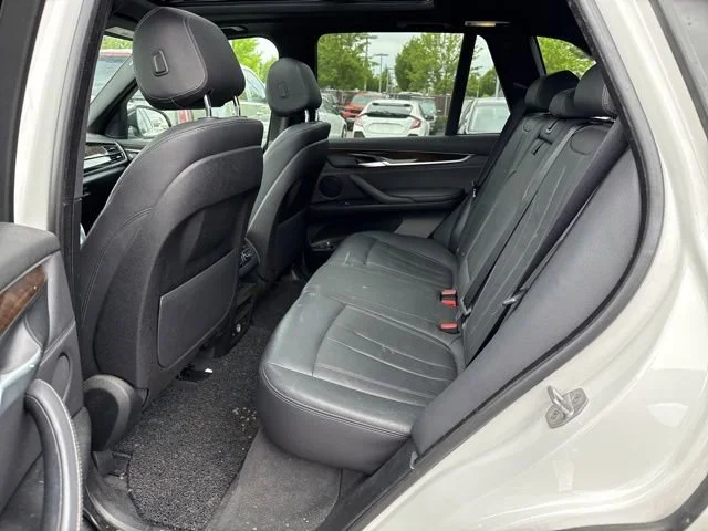 Used 2017 Alpine White BMW xDrive35i image 12