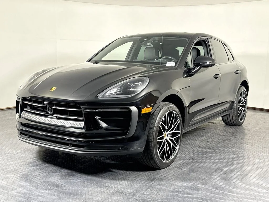 2026 Porsche Macan