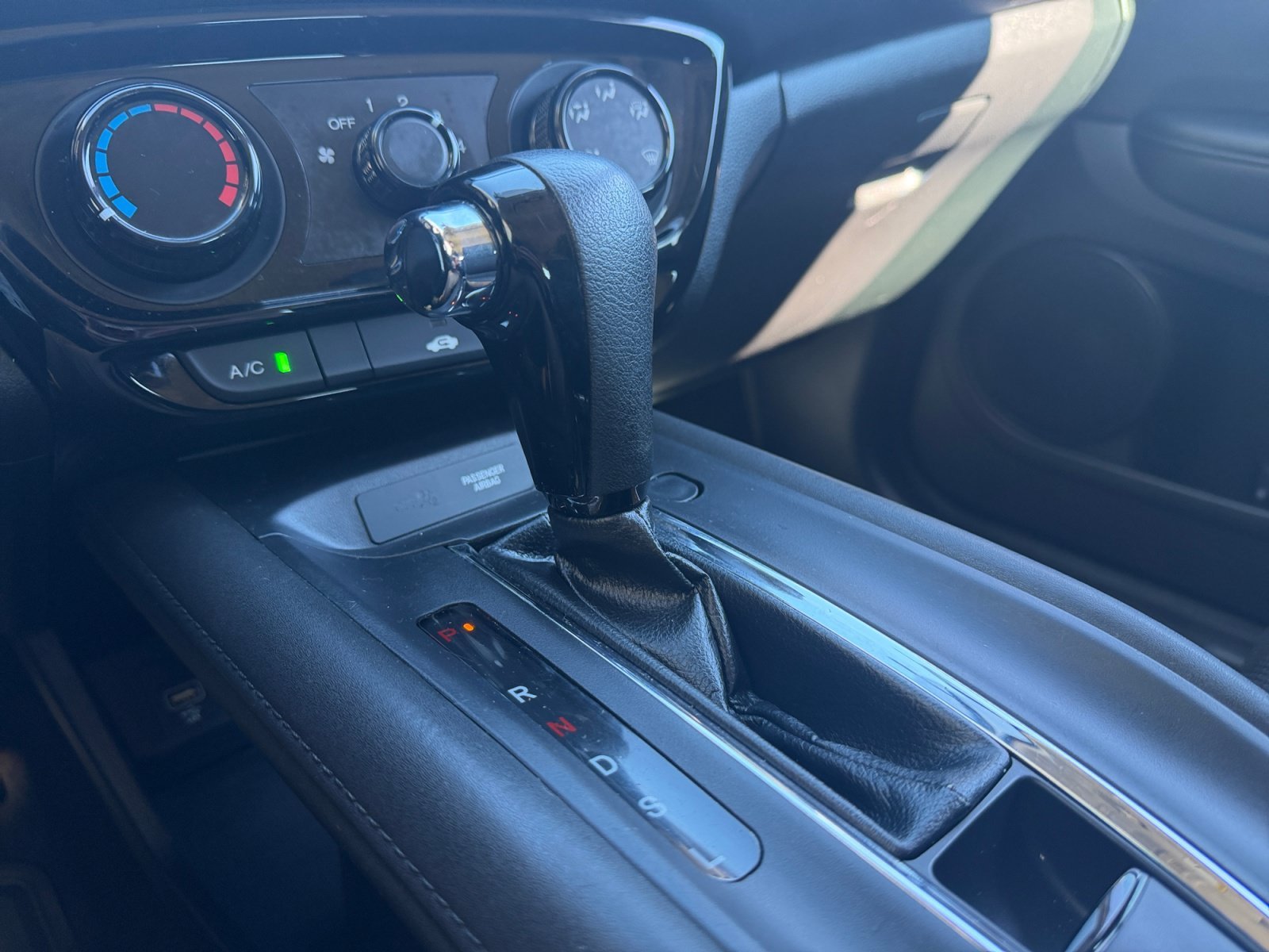 Certified Used 2019 Modern Steel Metallic Honda LX image 22