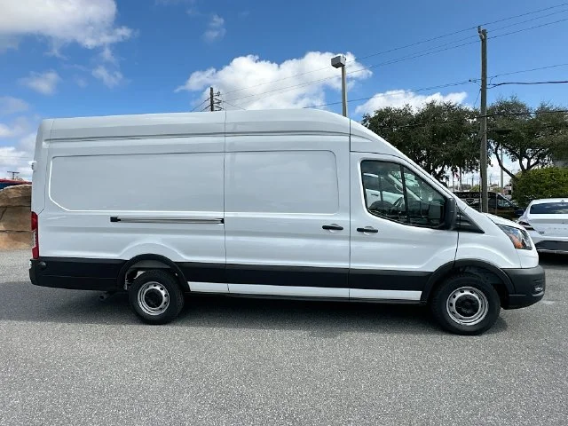 New 2026 White Ford Base image 2