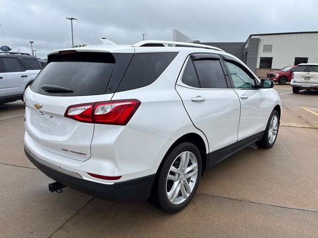 Used 2020 Beige Chevrolet Premier image 4