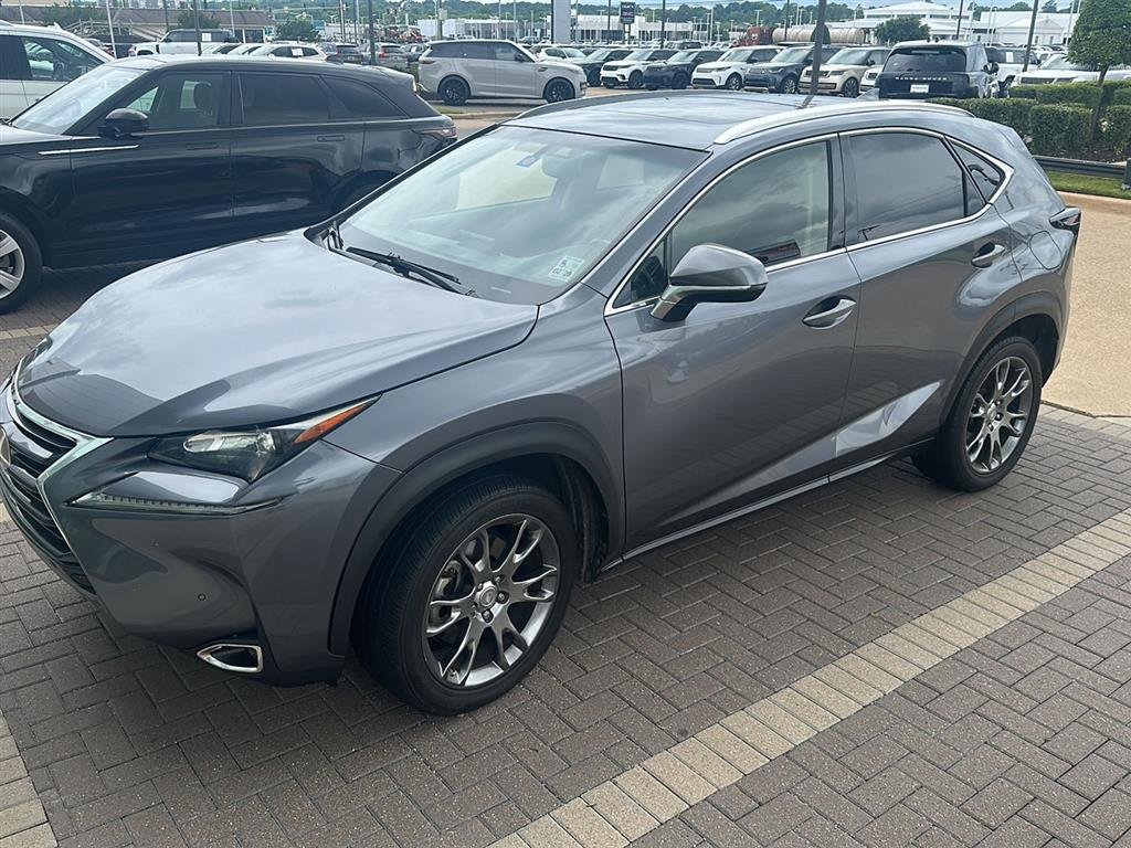 2016 Lexus NX 350's photo