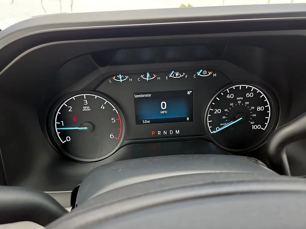 New 2026 Oxford White Ford F-350® XL image 24