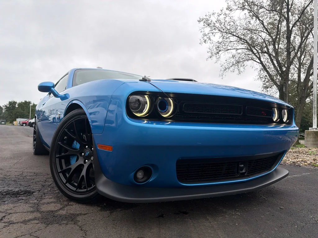 Used 2016 Blue Dodge R/T Scat Pack image 40