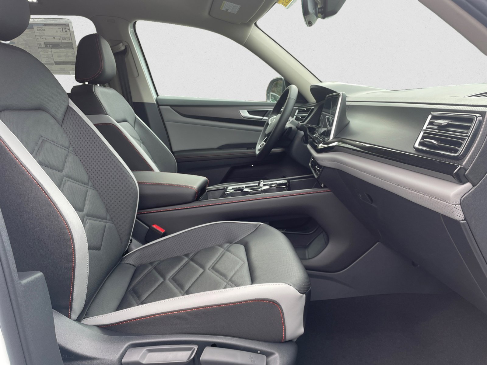 New 2026 White Volkswagen 2.0T Peak Edition image 15