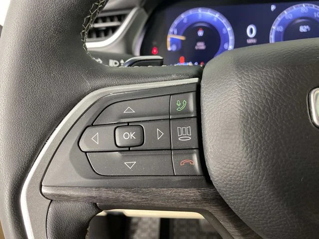 Used 2025 Red Jeep Limited image 20