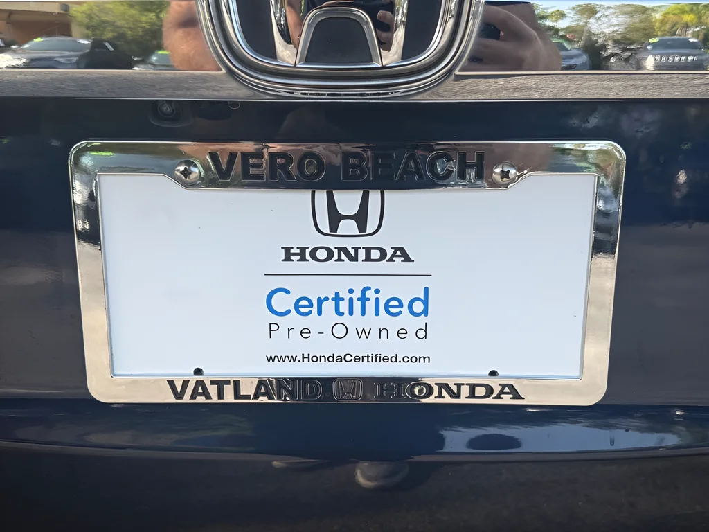 Certified Used 2020 Crystal Black Pearl Honda EX-L image 36
