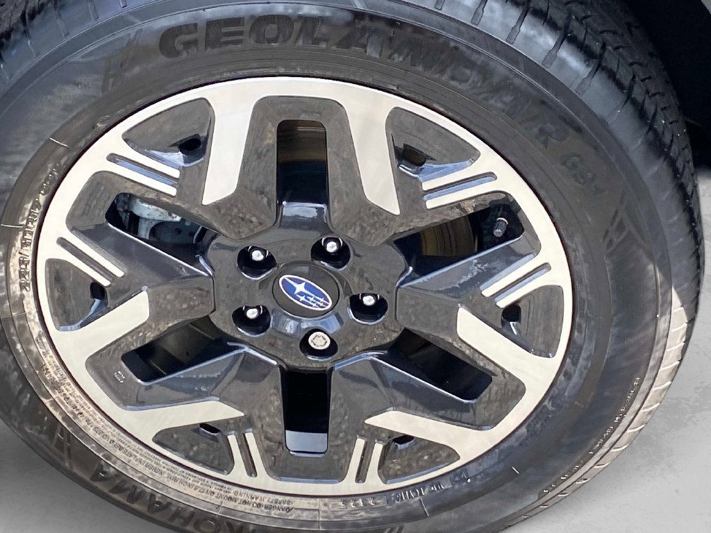 Used 2025 Gray Subaru Base image 25